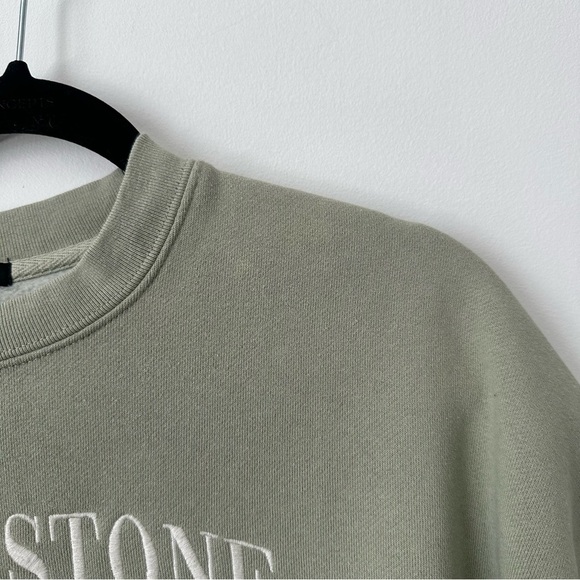 Forever 21 Green Yellowstone Crewneck Sweater - Picture 4 of 7